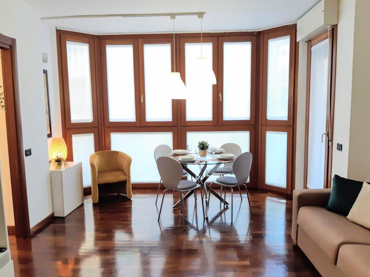 Suite Rent Milan Bagian luar foto
