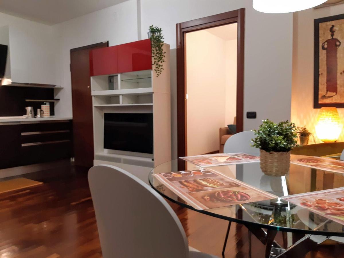 Suite Rent Milan Bagian luar foto